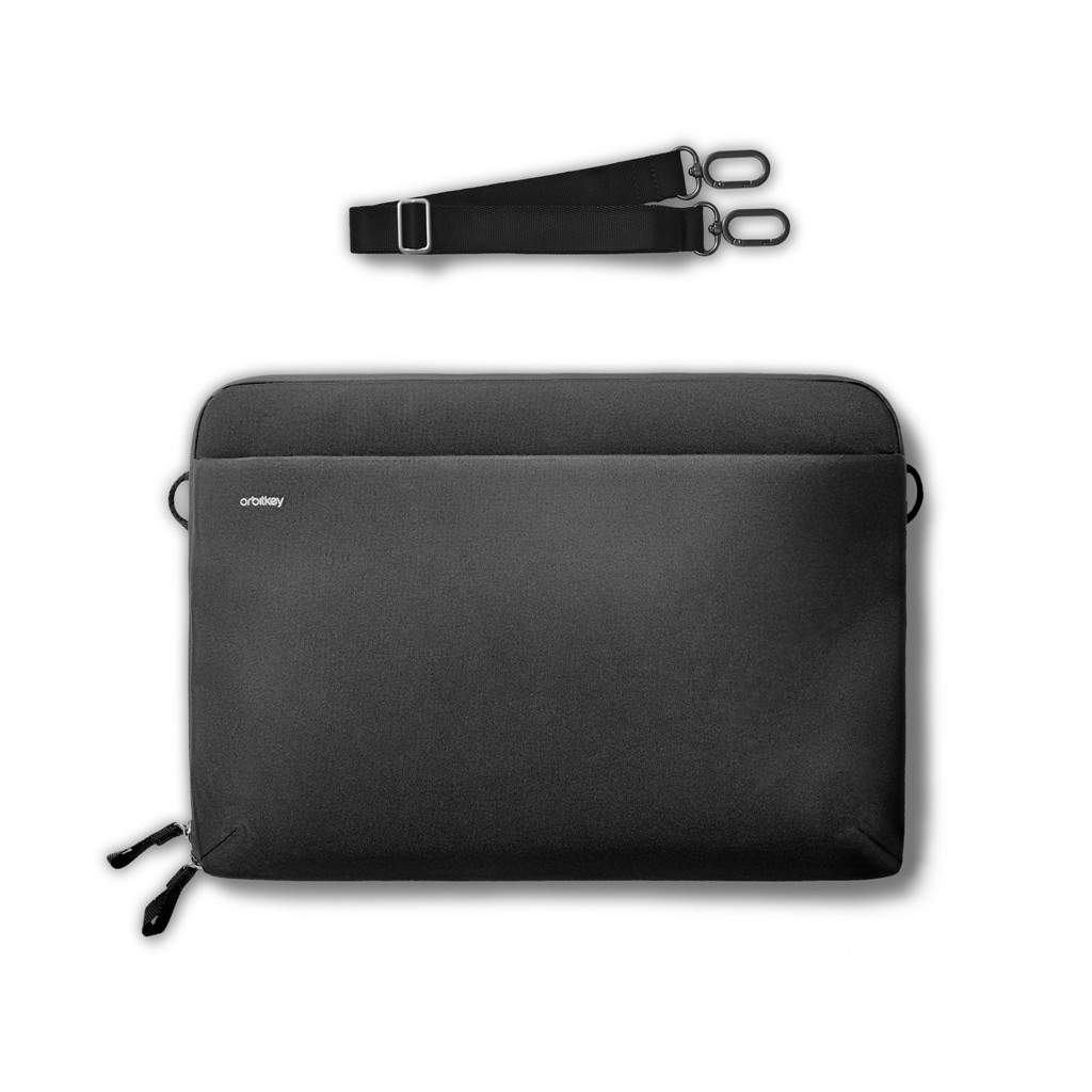 Essentials Laptop Sleeve 16"