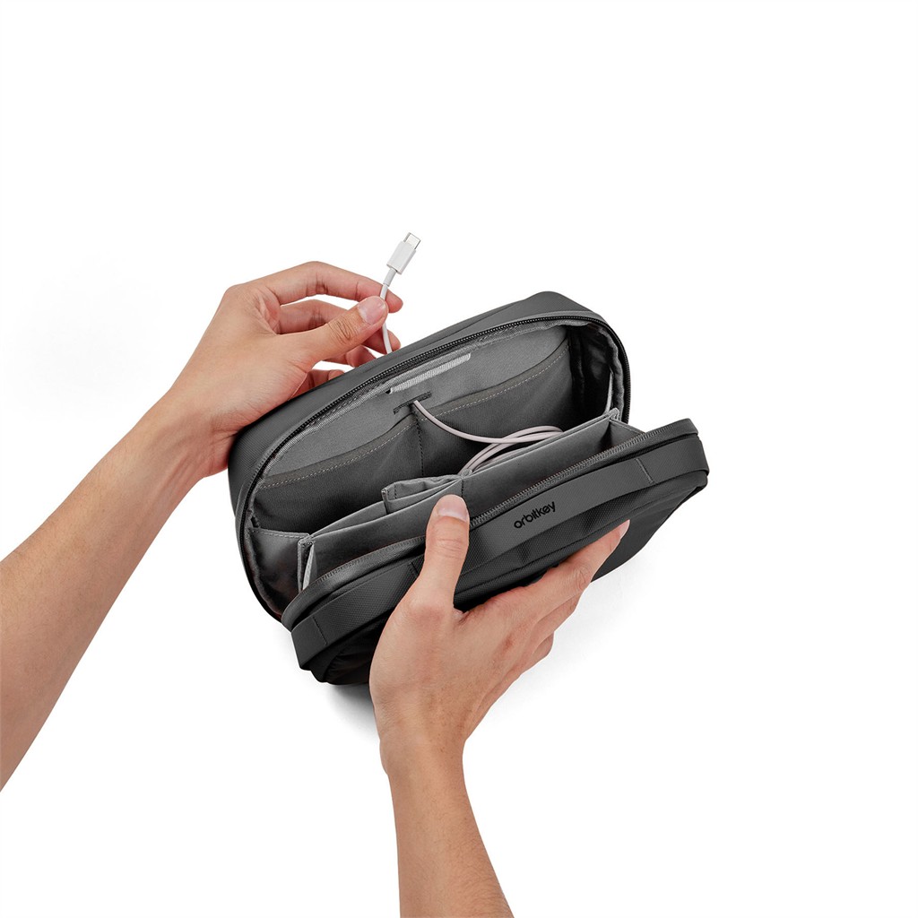 2-in-1 Tech Pouch